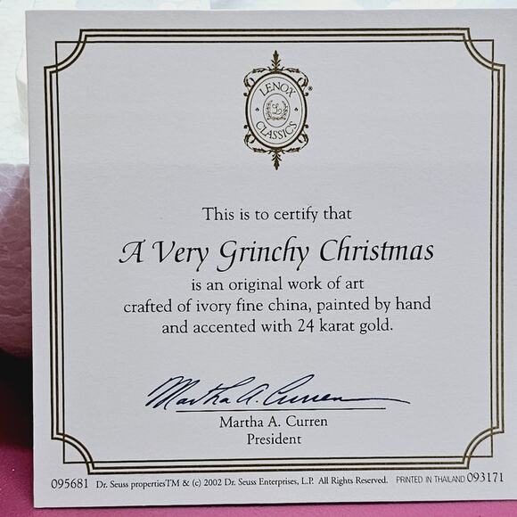 Lenox Grinch Classic Ornaments 'A Very Grinchy Christmas' Ornament Box & Cert. - Picture 5 of 7